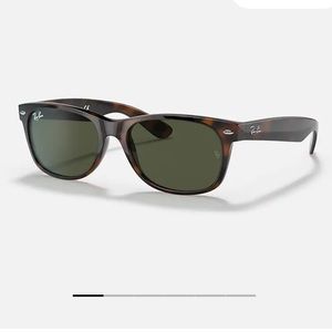 Ray-Ban Wayfarers
